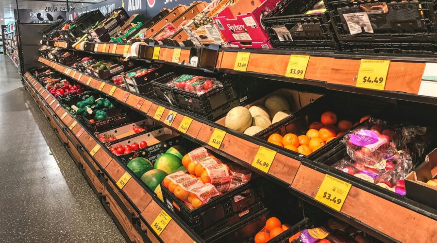 Falsa inauguração de supermercado engana moradores de cidade nos EUA, e caso viraliza