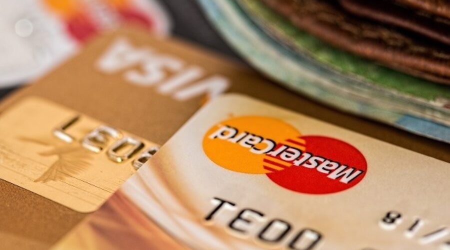 Empreendedores já podem fazer portabilidade de dívidas em cartão de crédito; entenda