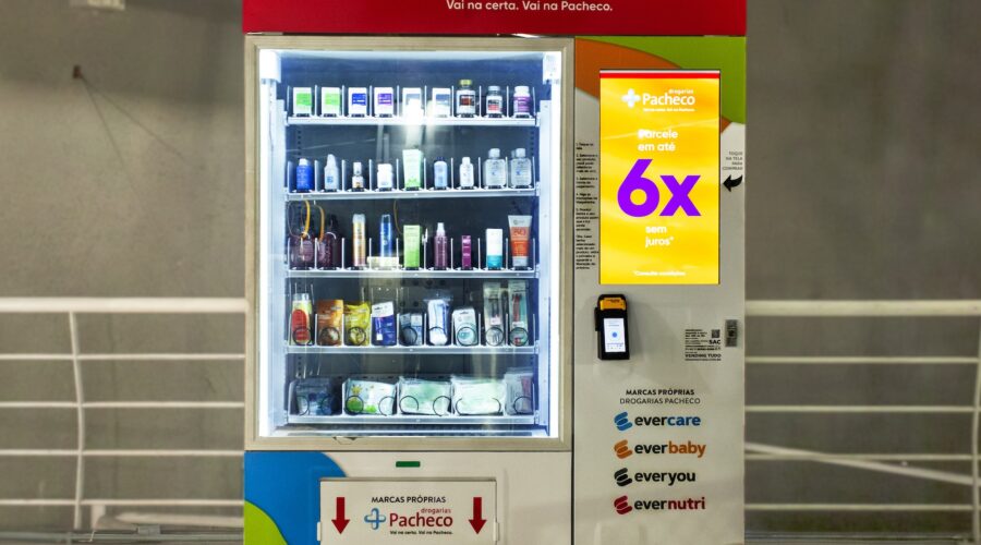 Desodorante e curativos no metrô? Pacheco leva máquinas de autoatendimento para estações do Rio