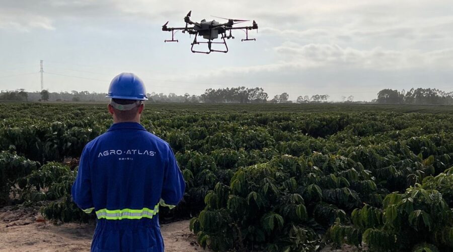 Eles transformaram um projeto de MBA em uma franquia de drones com IA que fatura R$ 20 milhões