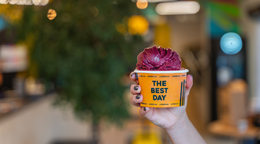 Franquia The Best Açaí vai distribuir 100 mil potes de açaí grátis