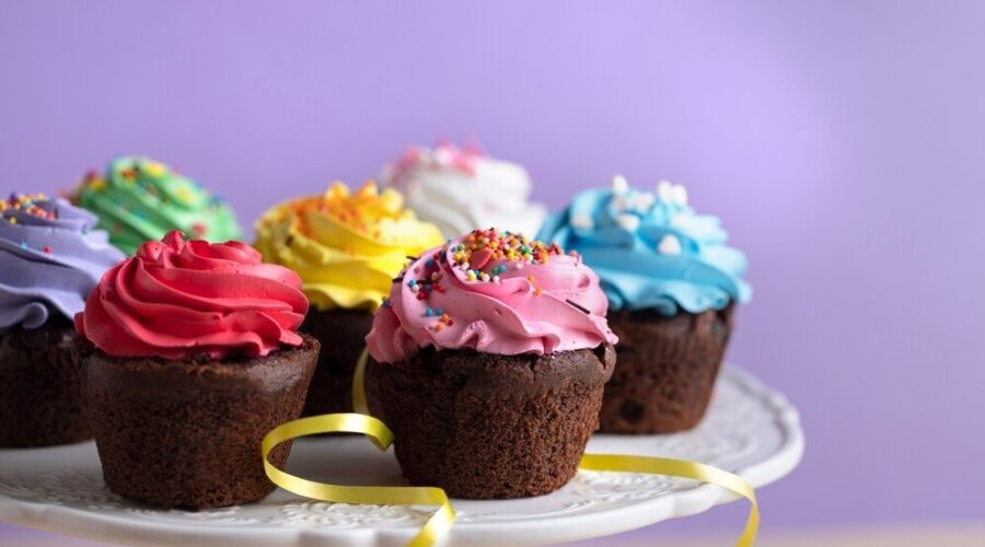 Padaria sofre golpe com cheque falsificado e perde R$ 40 mil em pedido de cupcakes