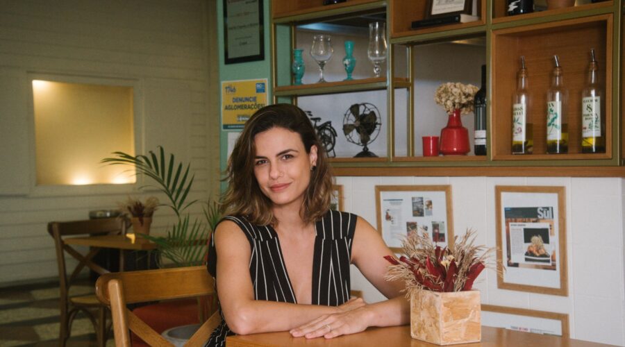 Ela largou o serviço público para abrir bistrô e hoje fatura R$ 15 milhões com franquias