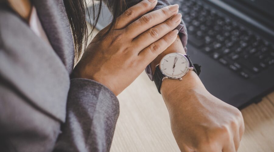 4 dicas para aumentar a produtividade e parar de procrastinar no trabalho em 2025