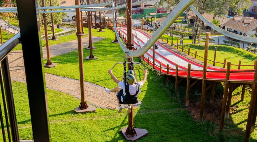 Parque temático em SC acelera expansão após faturar R$ 3,5 milhões em 6 meses