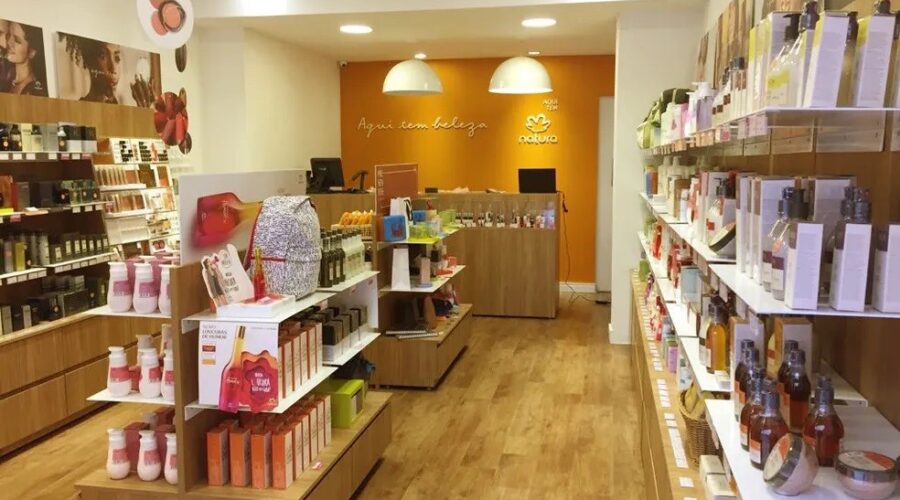 Entenda o modelo de franquia da Natura, que estreou no ranking da ABF com quase 1 mil lojas