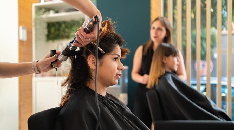 Setor de serviços cresce 3,1% em 2024, mostra IBGE