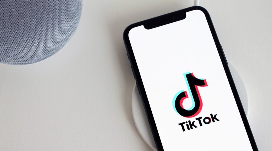 Embratur e TikTok promovem oficinas gratuitas para PMEs ligadas ao turismo no Brasil