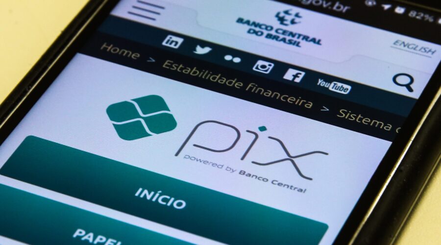 Pix parcelado deve ser lançado em setembro, diz Banco Central