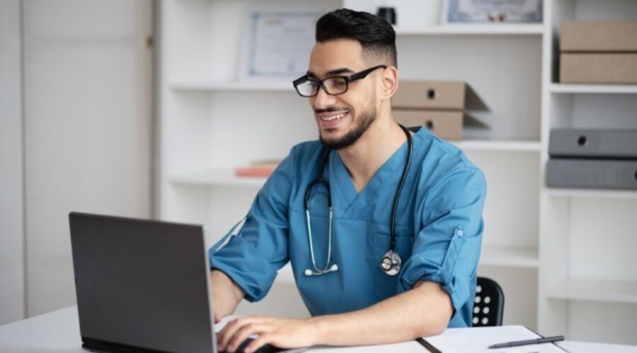 Empreendedorismo na saúde: médicos buscam formação além da clínica