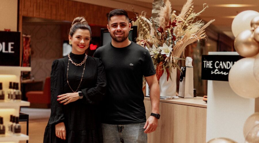 Empresa de velas aromáticas que começou com R$ 600 atinge receita de R$ 1,5 milhão e aposta em franquias