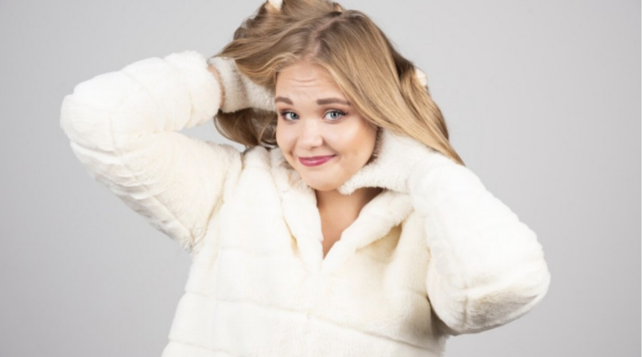 Cuidados com perucas no frio: evite o ressecamento e mantenha a durabilidade